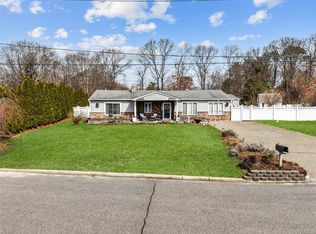 10 Heather Court, Centereach, NY 11720