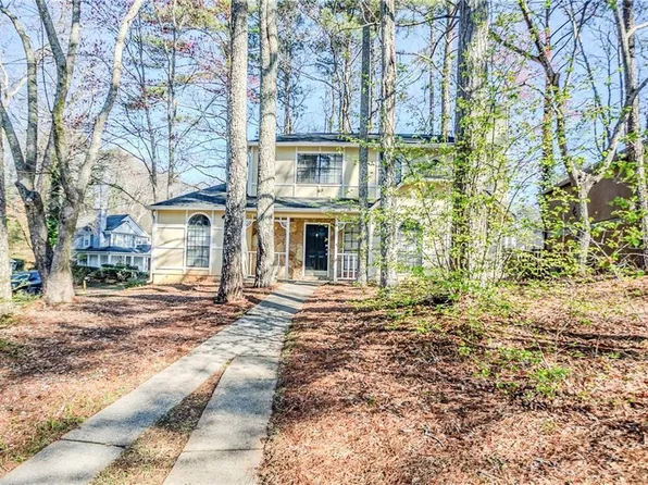 4726 Old Countryside Cir S, Stone Mountain, GA 30083