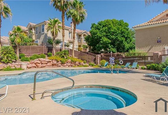 3rd image of 5855 Valley Dr Unit 2046