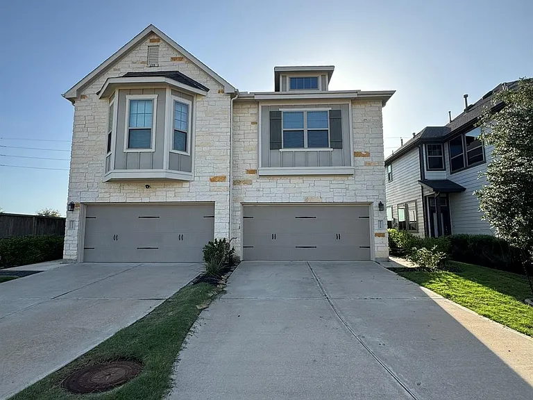 5218 Prairie Terrace Ln — Photo 2