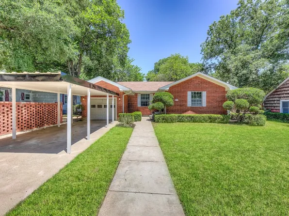 606 W Simmons St, Weatherford, TX 76086