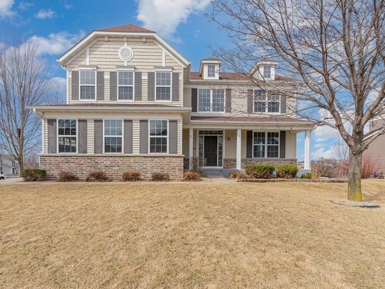 19585 Hazel Nut Ave, Lakeville, MN 55044