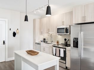 1768 Old Meadow Rd #4394195, McLean, VA 22102