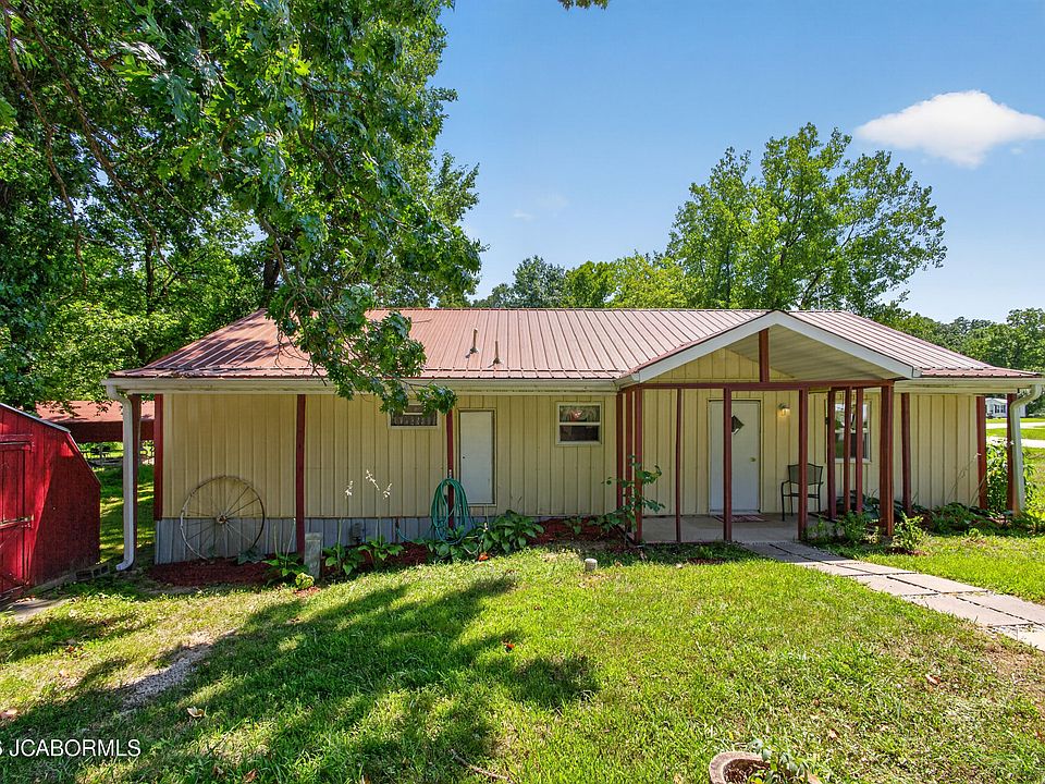 1st image of 6903 Meadowbrook Dr