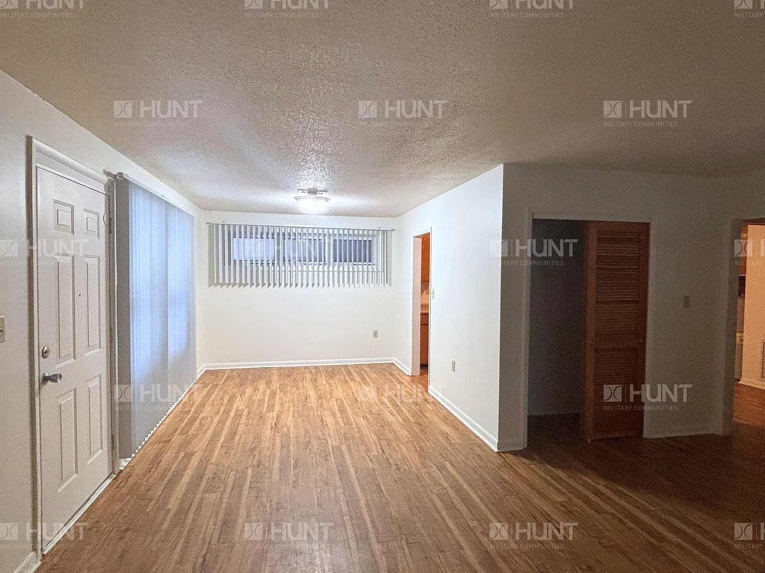 3 bed, 1280 sqft, $1,500 — Photo 3