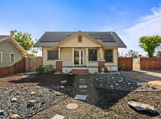 242 Hamlet St, Lemoore, CA 93245