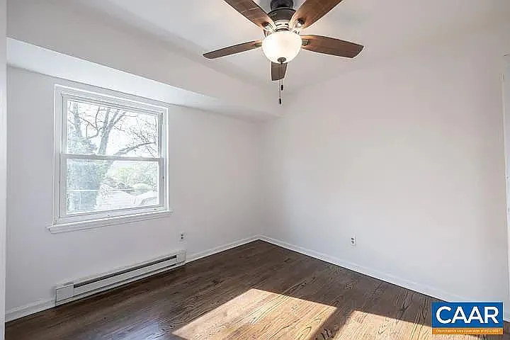 800 Ridge St — Photo 8