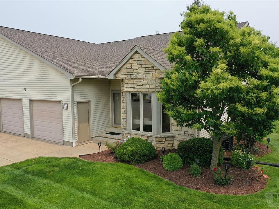 1st image of 5572 Oak Hills Dr