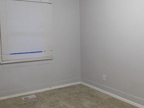 3rd image of 1022 E 12th St