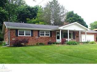 928 Belknap St, Grand Ledge, MI 48837