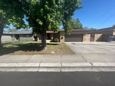 1329 Schulenberg Ave, Modesto, CA, 95350