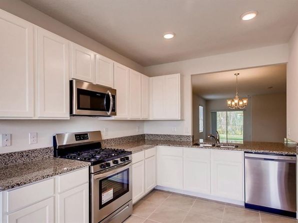 2220 Arlington Dr SW