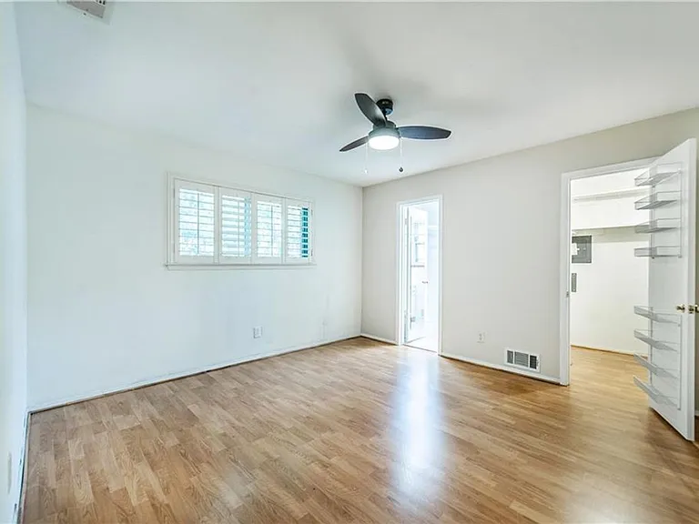 7521 Brentcove Cir — Photo 14