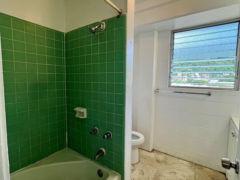 2nd image of 2143 Kauhana St APT O