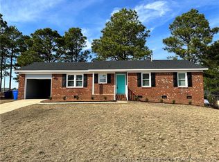 1512 Topaz Ct, Fayetteville, NC 28311