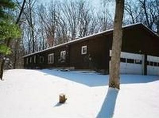 111 S Fleming Rd, Woodstock, IL 60098