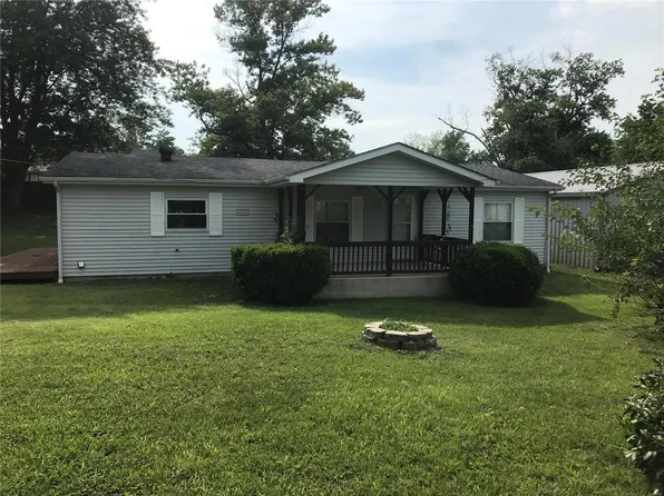 705 N Young St, Salem, MO 65560