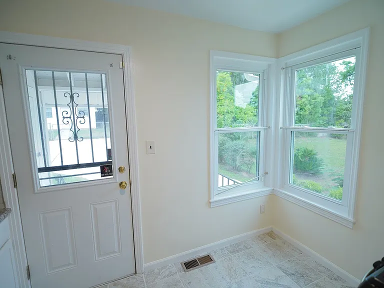 212 Rudy Hubbard Way — Photo 8