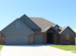 22610 E 104th St S, Broken Arrow, OK 74014