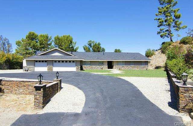 1st image of 15809 Silver Star Ln
