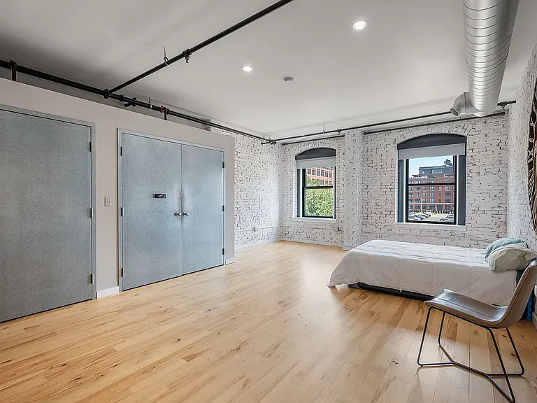 21 Wormwood St #315 — Photo 18