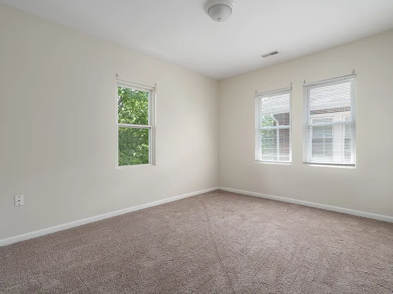 1707 Kent St #1707 — Photo 15