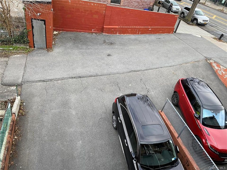 2nd image of 871 E 226th St