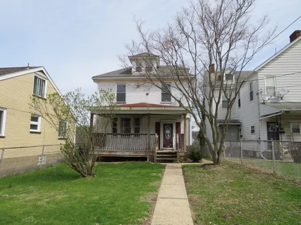 606 Crest Ave, Charleroi, PA 15022