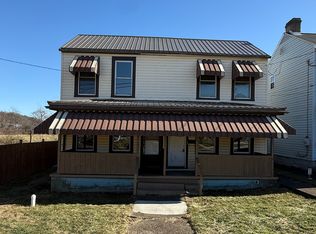 16 3rd St, Charleroi, PA
