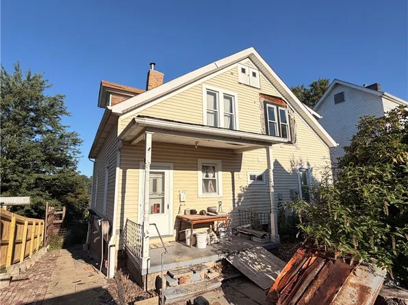108 13th Ave, New Brighton, PA 15066