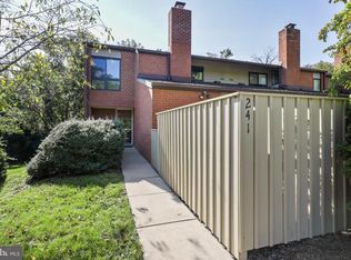 241 Deer Fox Ln, Lutherville Timonium, MD 21093