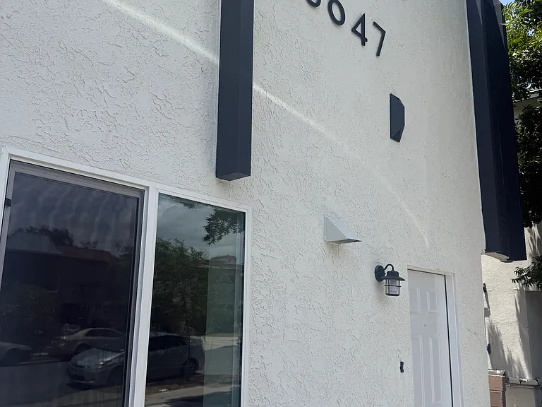 3647 Vinton Ave #10 — Photo 9