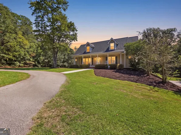 2952 Rock Creek Rd, Toccoa, GA 30577