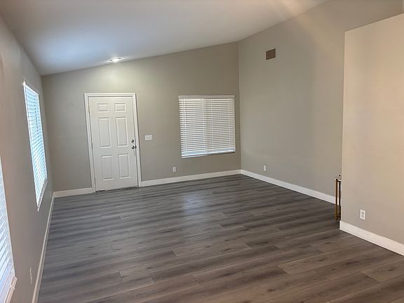 2nd image of 9411 Morehouse Pl