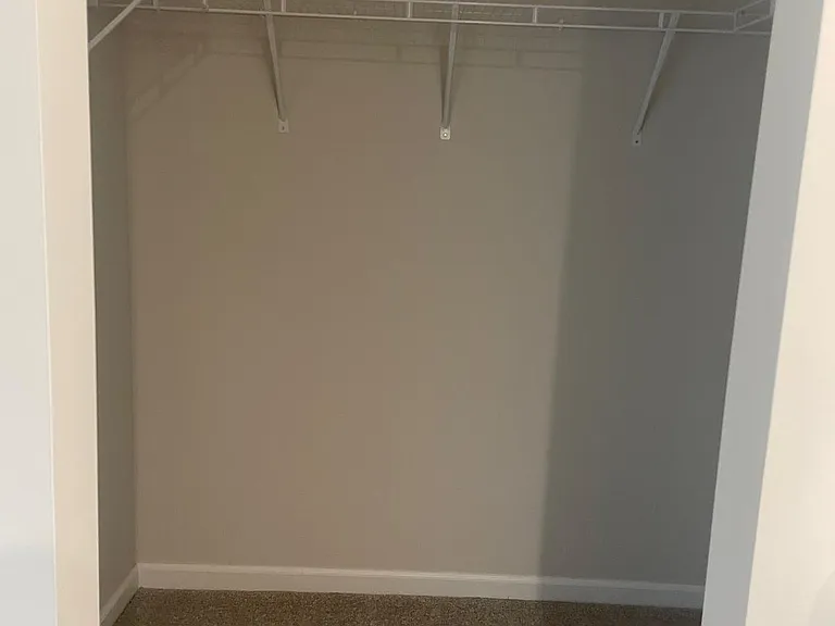 4031 Hemlock Ct — Photo 11