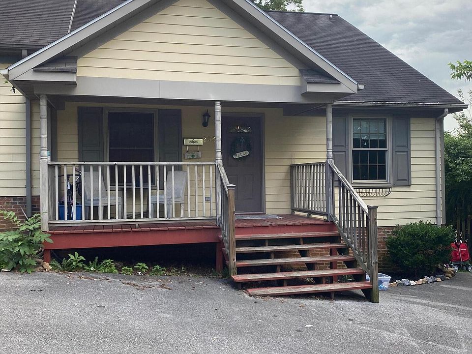 1st image of 203 Correll Ln #203