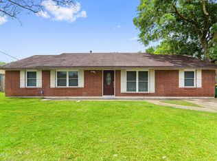 15608 Kingston Dr, Biloxi, MS 39532