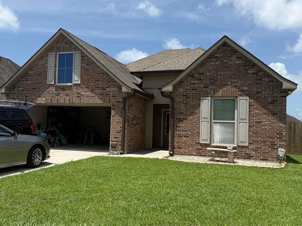 1st image of 113 Hunters Hill Dr