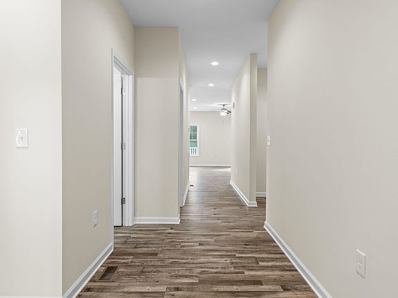 5th image of 5598 New Pleasant Way