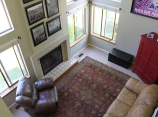 9872 Sterling Dr, Highlands Ranch, CO 80126