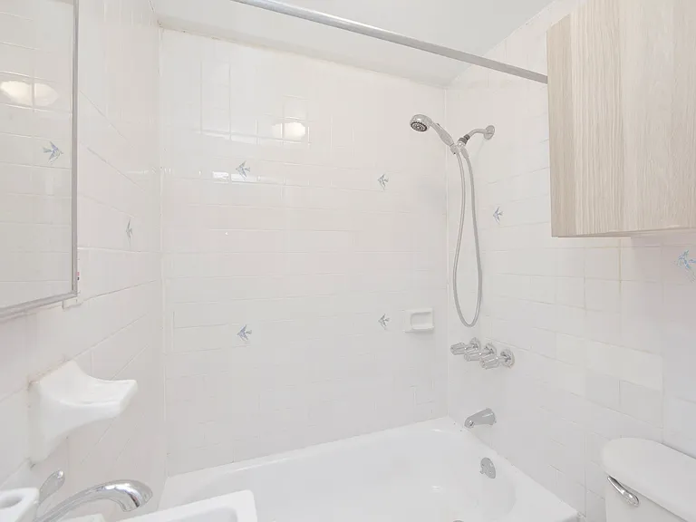 99 Wyckoff St #1R — Photo 10