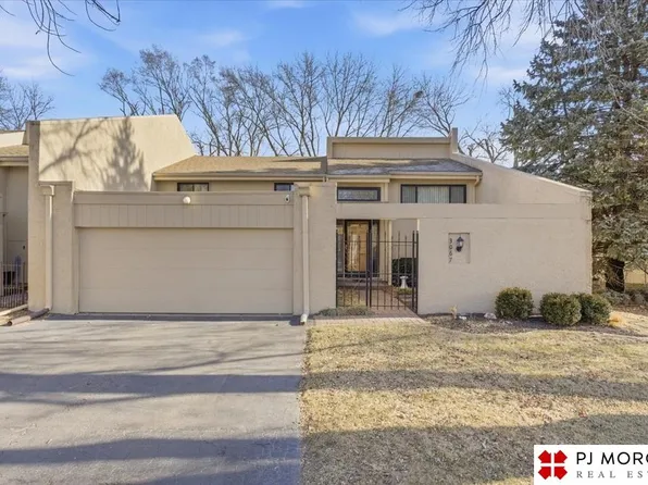 3067 S 160th Plz, Omaha, NE 68130