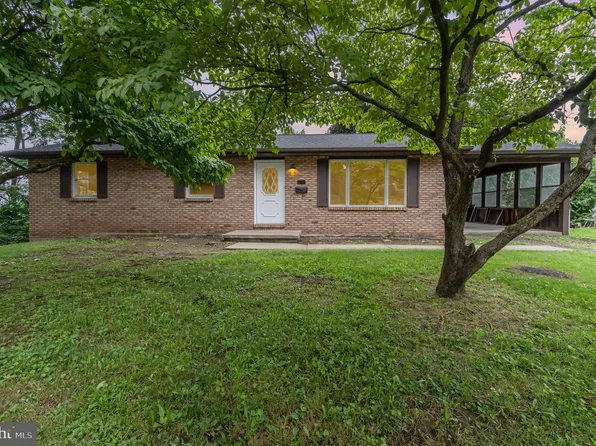 205 N 9th St, Sunbury, PA 17801