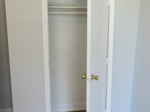 2nd image of 1622 Prospect Pl #3A