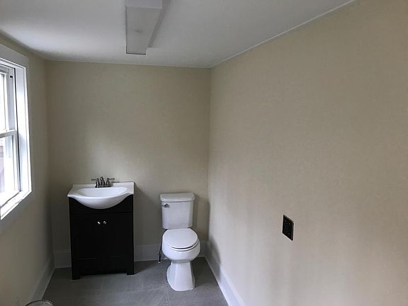 5 company half-bath