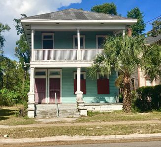 325 E 1st St, Jacksonville, FL, 32206