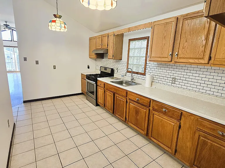 335 Pearsall Ave #2 — Photo 9