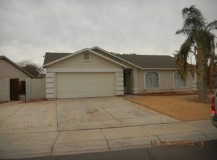 2084 E Devon Rd, Gilbert, AZ 85296