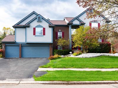 14436 Pond Bluff Dr, Belleville, MI, 48111