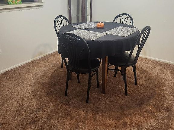 5th image of 46 Liberty Ct #46